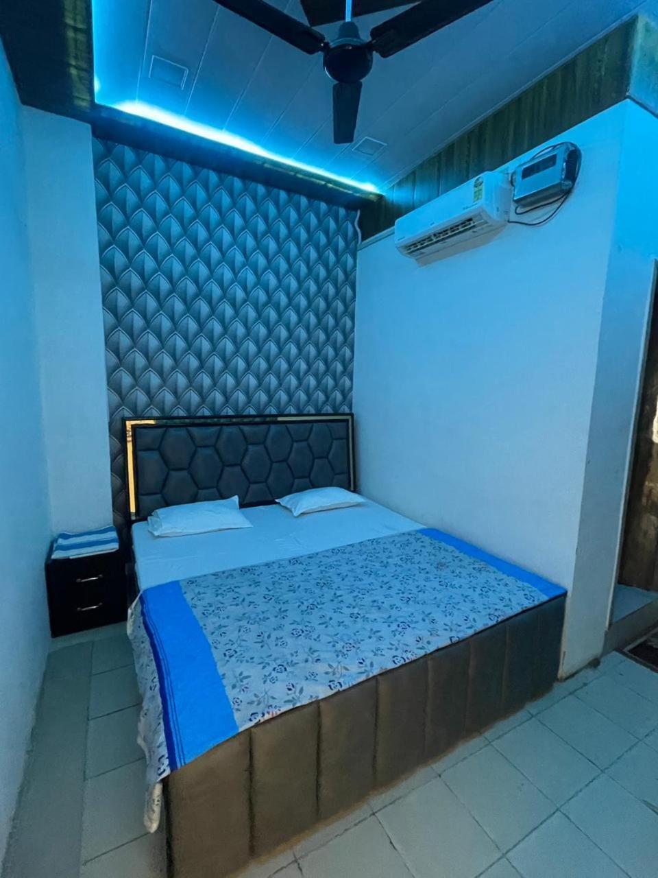 Hari Krishnam Residency Ξενοδοχείο Mathura Εξωτερικό φωτογραφία